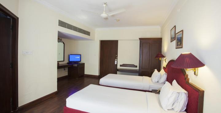 Nalapad'S Hotel Bangalore International Exterior photo
