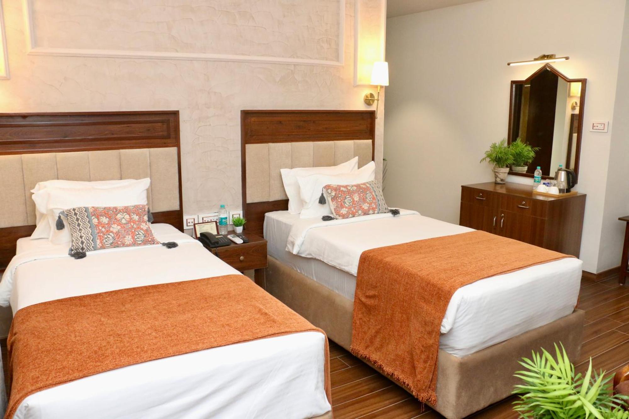 Nalapad'S Hotel Bangalore International Exterior photo