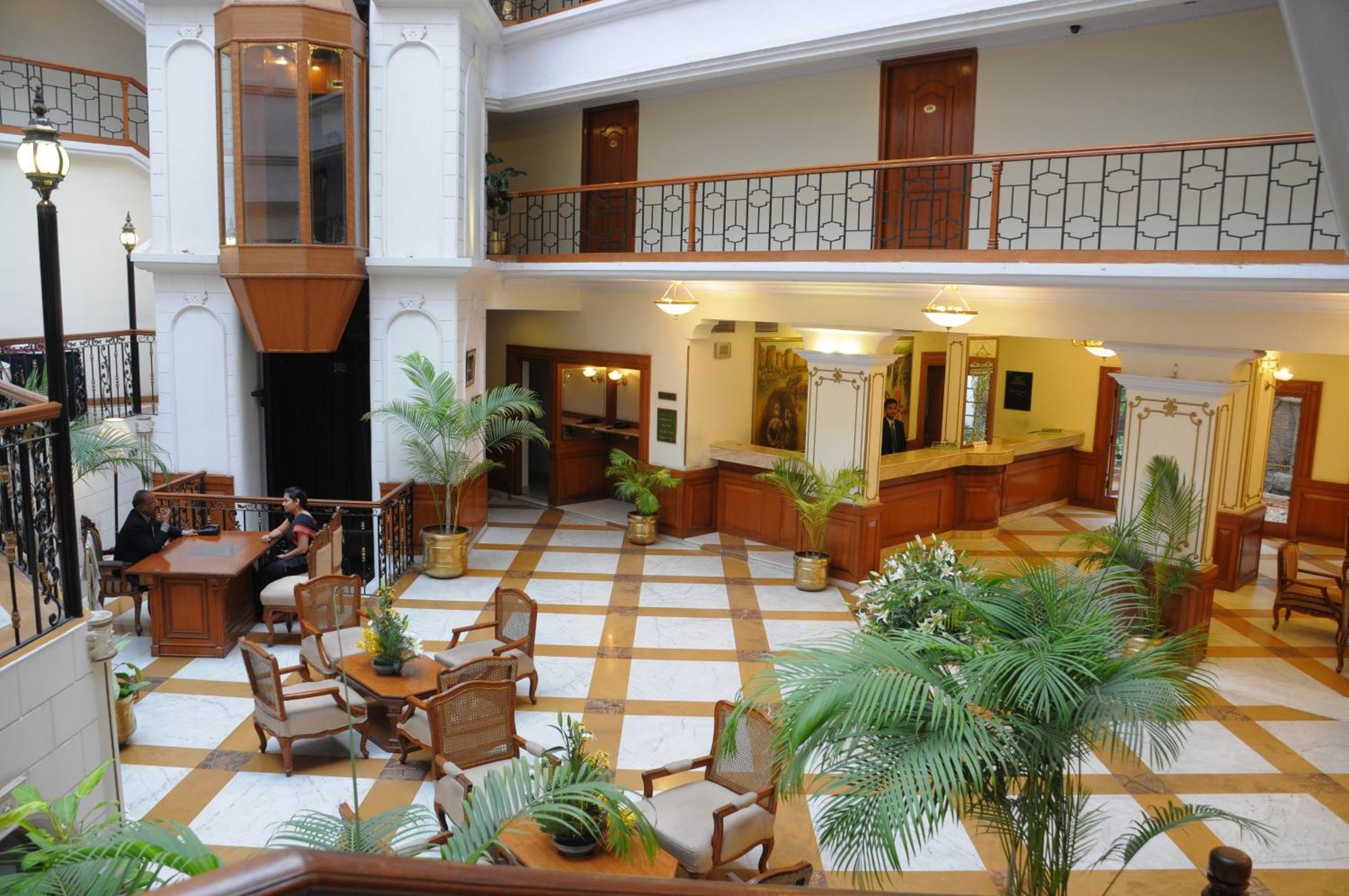 Nalapad'S Hotel Bangalore International Interior photo