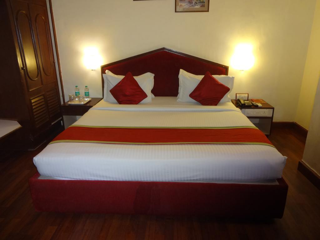 Nalapad'S Hotel Bangalore International Exterior photo
